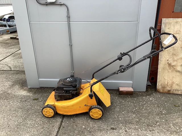 Stiga turbo grasmaaier - afbeelding 1 van  5