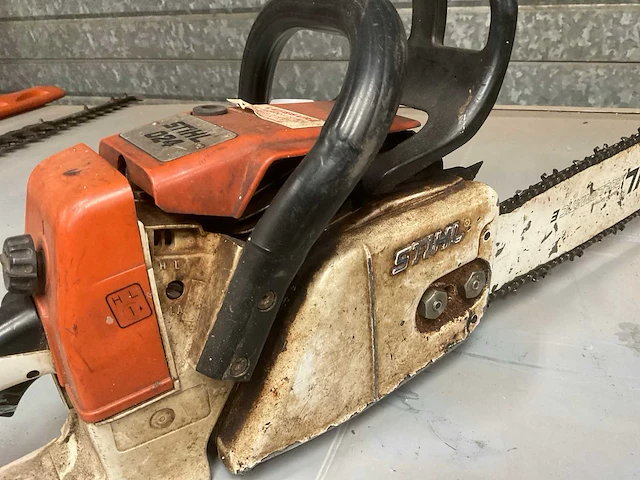 Stihl 024 motorzaag - afbeelding 4 van  4