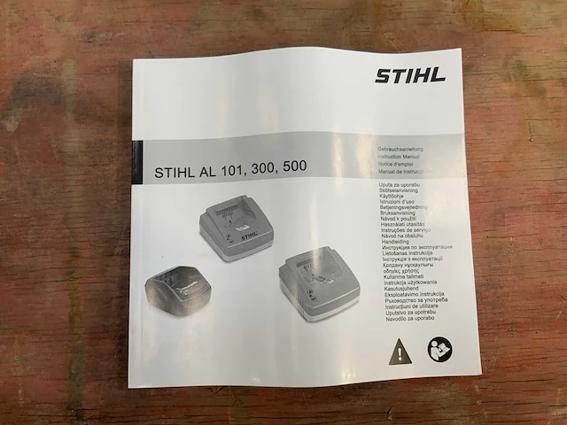 Stihl al101 acculader - afbeelding 4 van  5