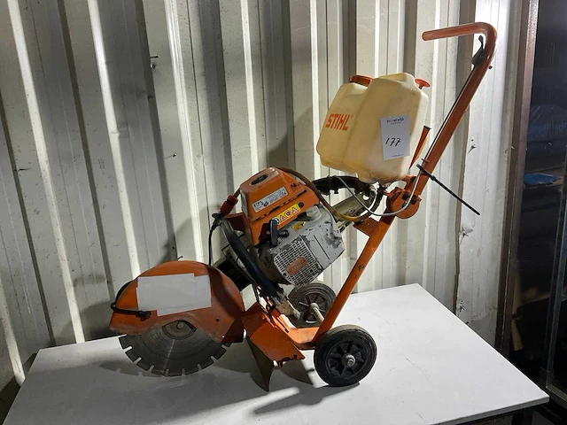 Stihl bandenzaag - afbeelding 2 van  5