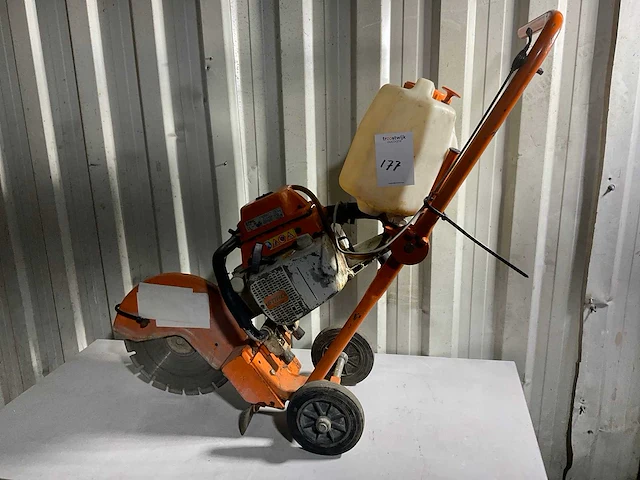 Stihl bandenzaag - afbeelding 3 van  5