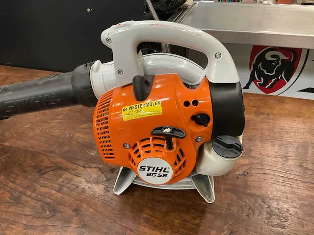 Stihl bg 56 benzine bladblazer - afbeelding 2 van  3