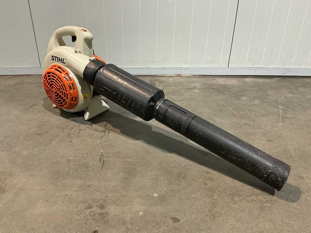 Stihl bg66 bladblazer - afbeelding 2 van  6