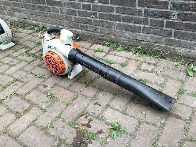 Stihl bg86 bladblazer - afbeelding 2 van  2