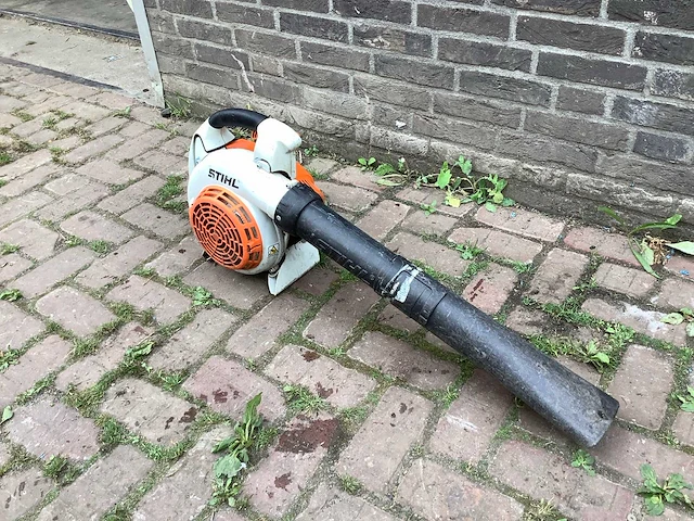 Stihl bg86 bladblazer - afbeelding 2 van  2