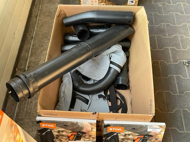 Stihl bos- en tuingereedschap accessoires (6x) - afbeelding 5 van  5