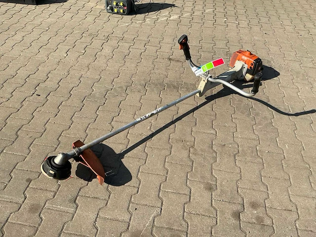 Stihl bosmaaier - afbeelding 1 van  4
