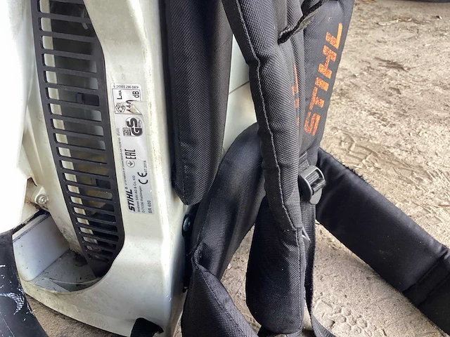 Stihl br 600 bladblazer - afbeelding 6 van  7