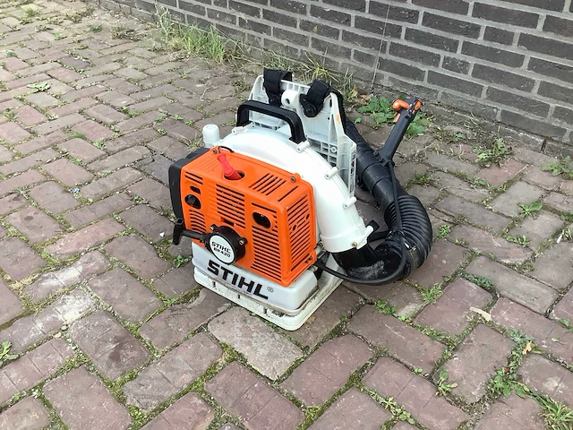 Stihl br420 bladblazer - afbeelding 1 van  4