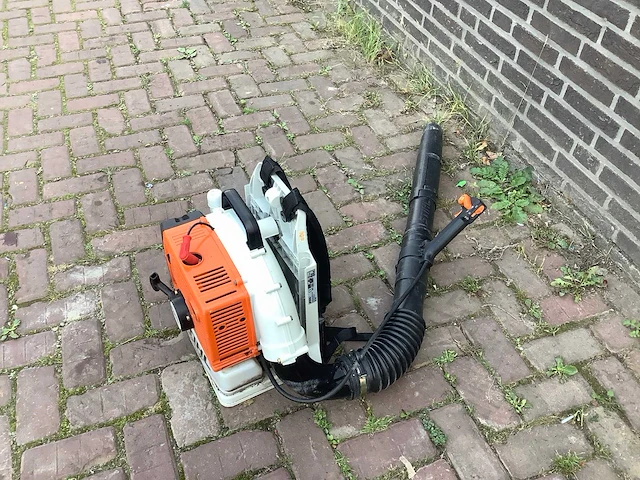 Stihl br420 bladblazer - afbeelding 4 van  4