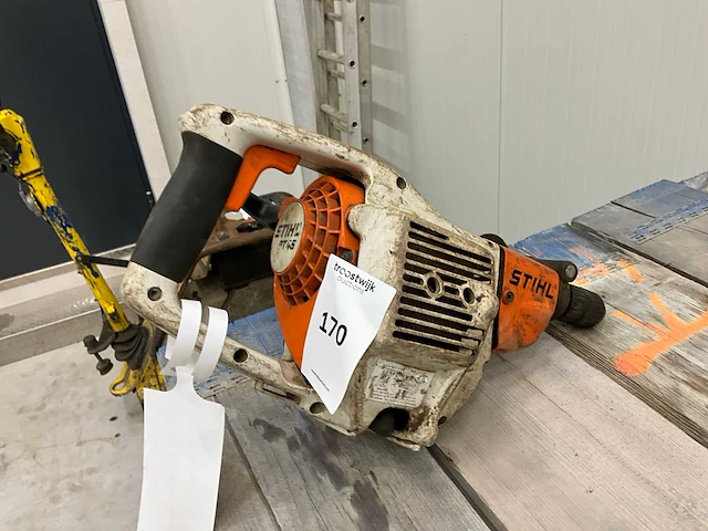 Stihl bt 45 benzine boormachine - afbeelding 6 van  6