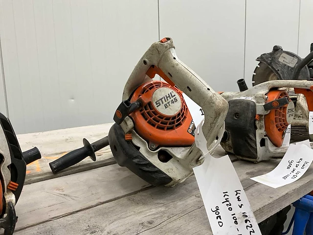 Stihl bt 45 benzine boormachine - afbeelding 3 van  5
