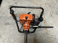 Stihl bt120 grondboor - afbeelding 2 van  3