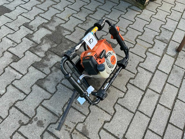 Stihl bt121 grondboor - afbeelding 3 van  3