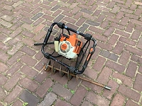 Stihl bt121 grondboor - afbeelding 1 van  2