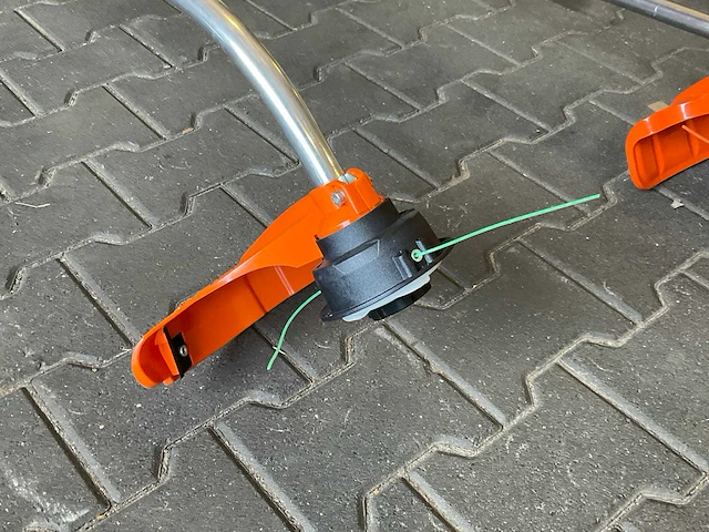Stihl fs 40 grastrimmer - afbeelding 2 van  4