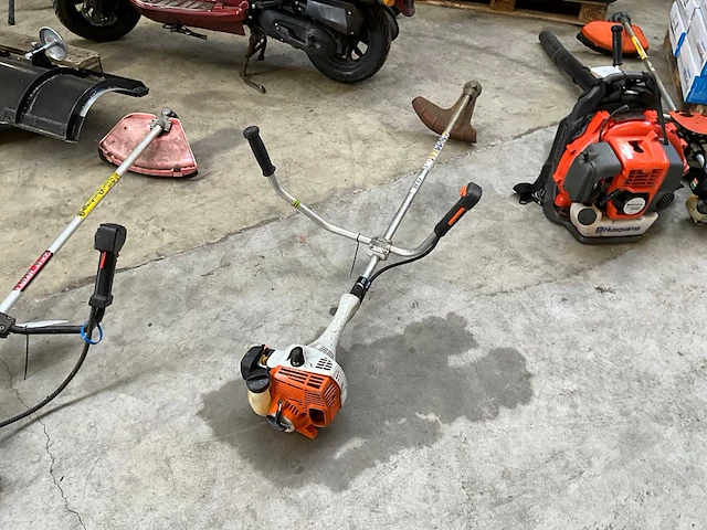 Stihl fs 55 bosmaaier - afbeelding 1 van  7