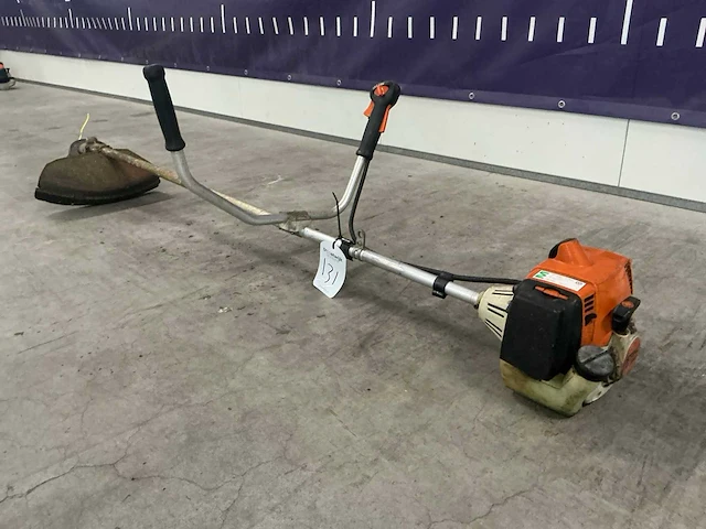 Stihl fs250 bosmaaier - afbeelding 1 van  4