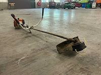 Stihl fs250 bosmaaier - afbeelding 3 van  4