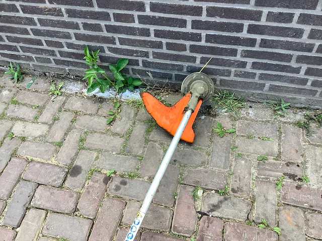 Stihl fs311 bosmaaier - afbeelding 4 van  4