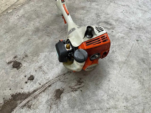 Stihl fs38 bosmaaier - afbeelding 3 van  5