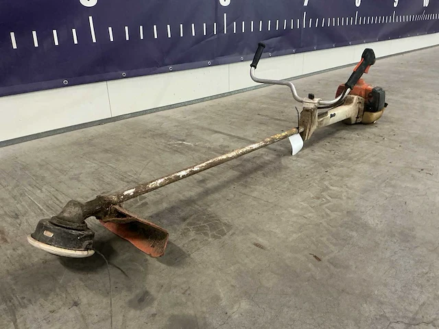 Stihl fs450 bosmaaier - afbeelding 2 van  4