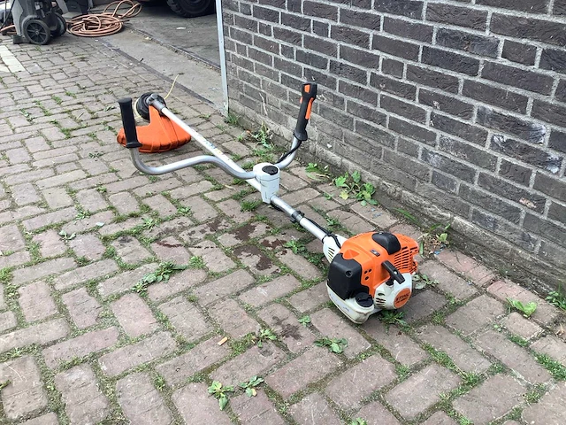 Stihl fs460 bosmaaier - afbeelding 1 van  3