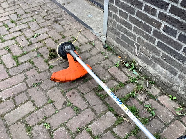 Stihl fs460 bosmaaier - afbeelding 3 van  3