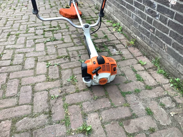 Stihl fs460 bosmaaier - afbeelding 2 van  4