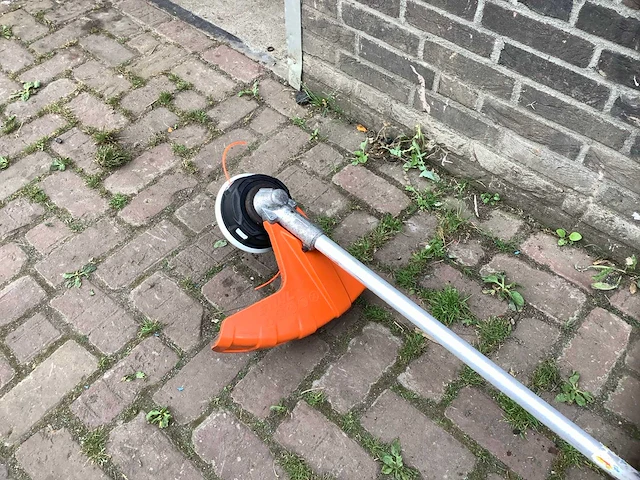 Stihl fs460 bosmaaier - afbeelding 3 van  4