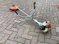 Stihl fs55 bosmaaier - afbeelding 2 van  3