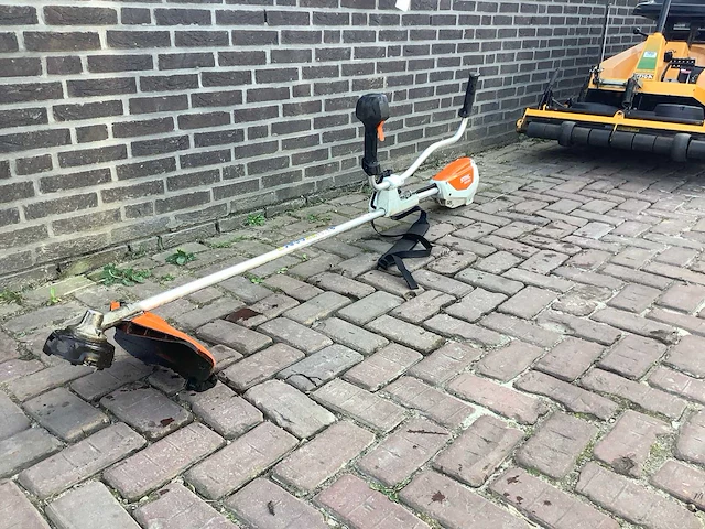 Stihl fsa130 bosmaaier - afbeelding 2 van  5