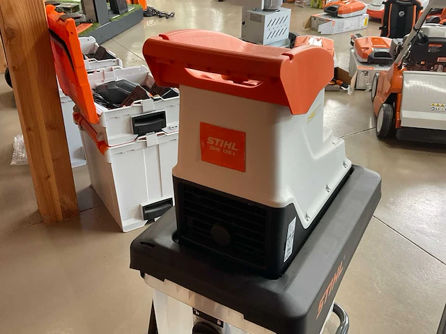 Stihl ghe 135 l tuinhakselaar - afbeelding 6 van  7