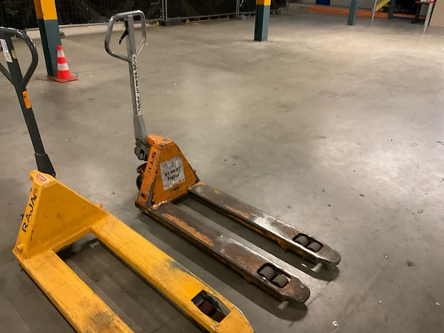 Stihl hand hydraulische palletwagen - afbeelding 1 van  6