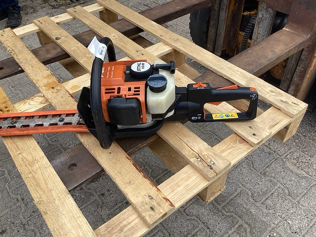 Stihl hs 80 heggenschaar - afbeelding 4 van  6