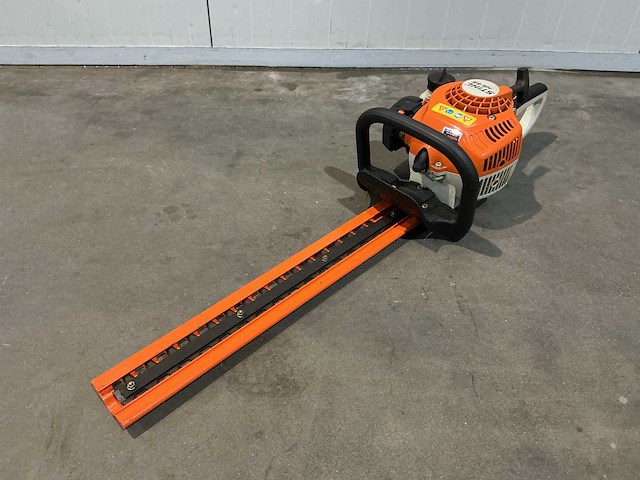 Stihl hs45 heggenschaar - afbeelding 2 van  7