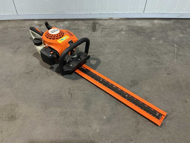 Stihl hs45 heggenschaar - afbeelding 3 van  7