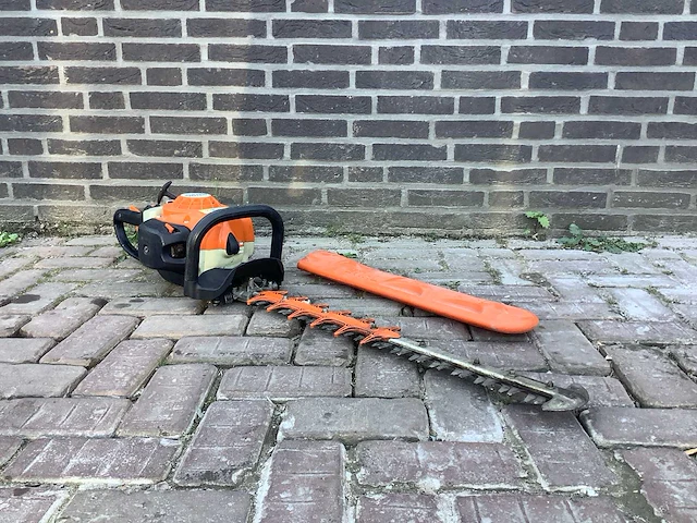 Stihl hs81r heggenschaar - afbeelding 1 van  4