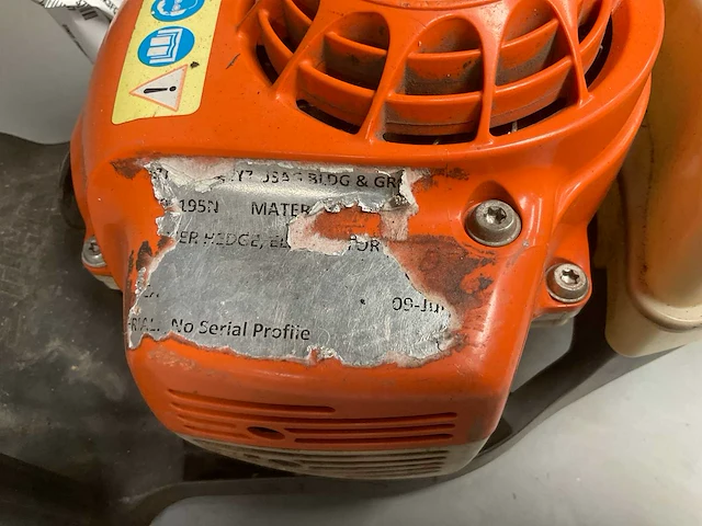 Stihl hs81t heggenschaar - afbeelding 4 van  5