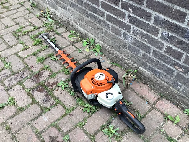 Stihl hs82r heggenschaar - afbeelding 3 van  3