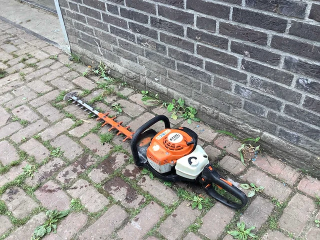 Stihl hs82r heggenschaar - afbeelding 1 van  2