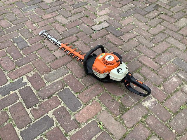 Stihl hs82t heggenschaar - afbeelding 1 van  3