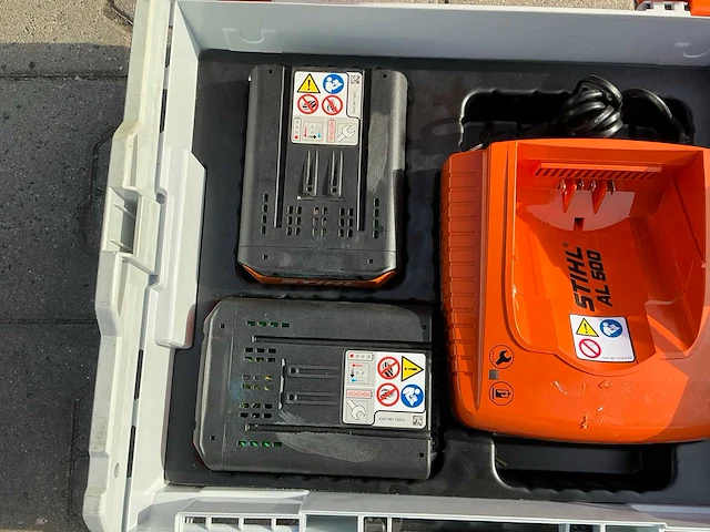Stihl hsa86 + al500 heggenschaar + accuset - afbeelding 8 van  9