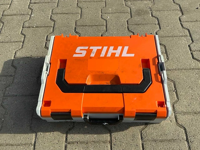 Stihl hsa86 + al500 heggenschaar + accuset - afbeelding 9 van  9