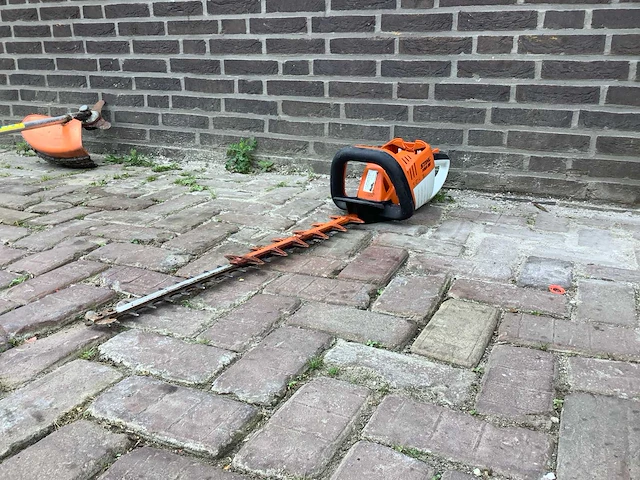 Stihl hsa86 heggenschaar - afbeelding 1 van  4