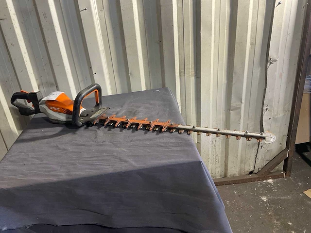 Stihl hsa94r heggenschaar - afbeelding 2 van  4