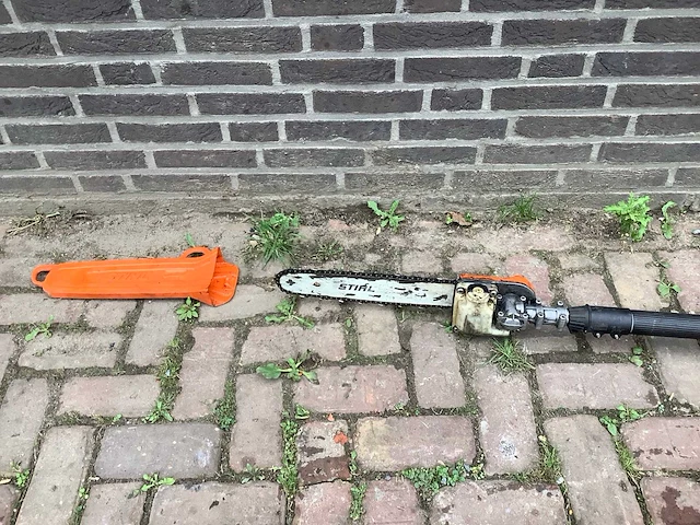 Stihl ht101 kettingzaag - afbeelding 2 van  3