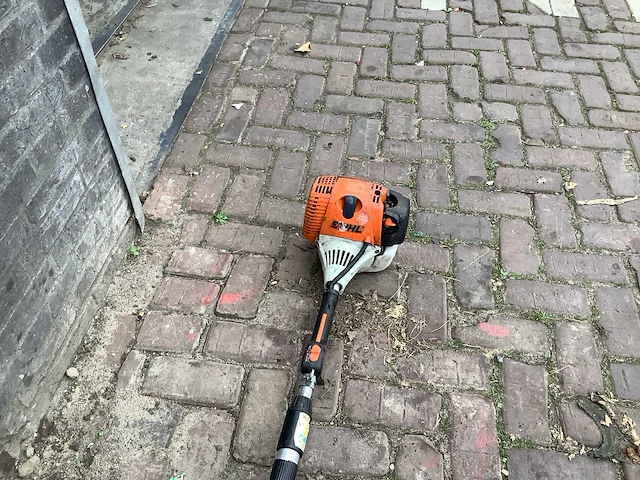 Stihl ht101 kettingzaag - afbeelding 3 van  3