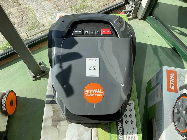 Stihl imow 5 evo robotmaaier - afbeelding 2 van  4
