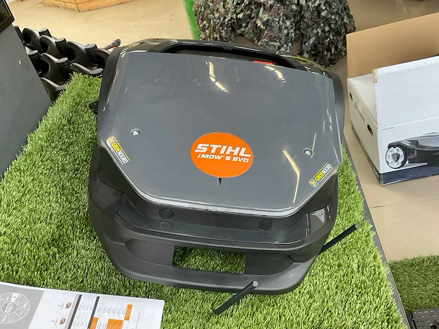 Stihl imow® 5evo robotmaaier - afbeelding 10 van  12